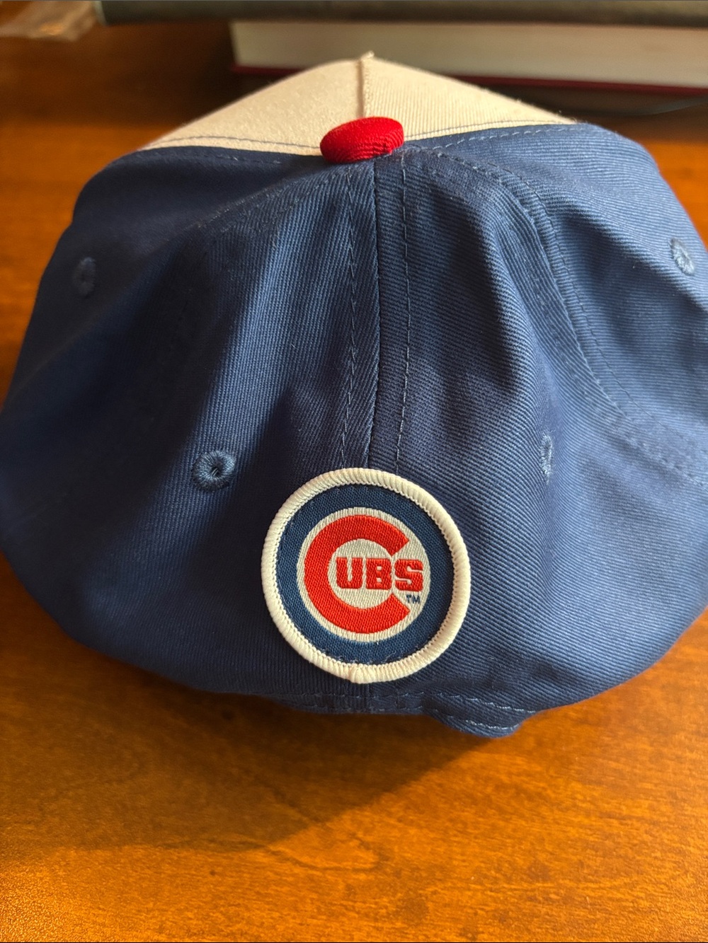 CHICAGO CUBS/Vienna Beef Trucker Hat with Hot Dog Graphic - Picture 2 of 7